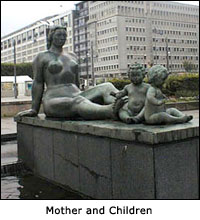 Mother and Children sculpted by Gustav Vigeland